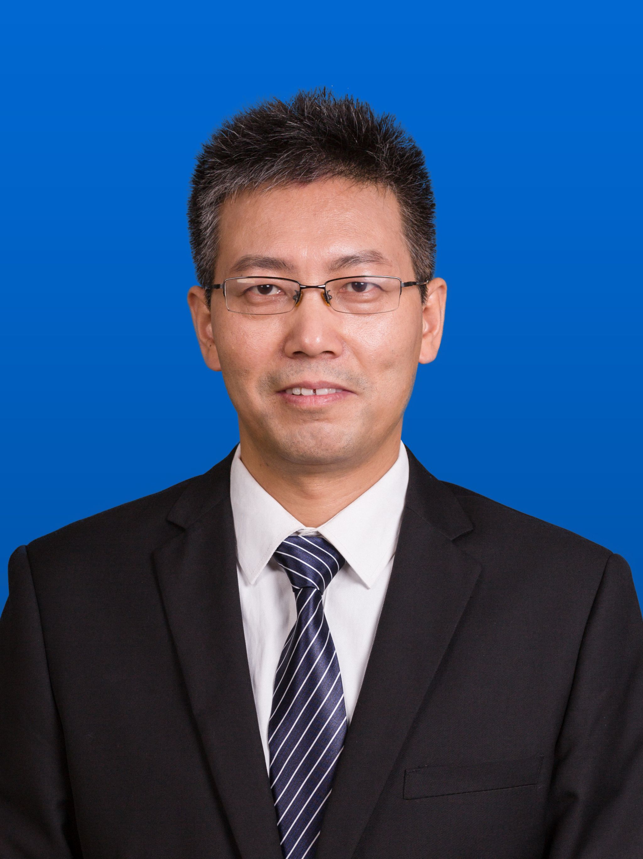 匡绍龙